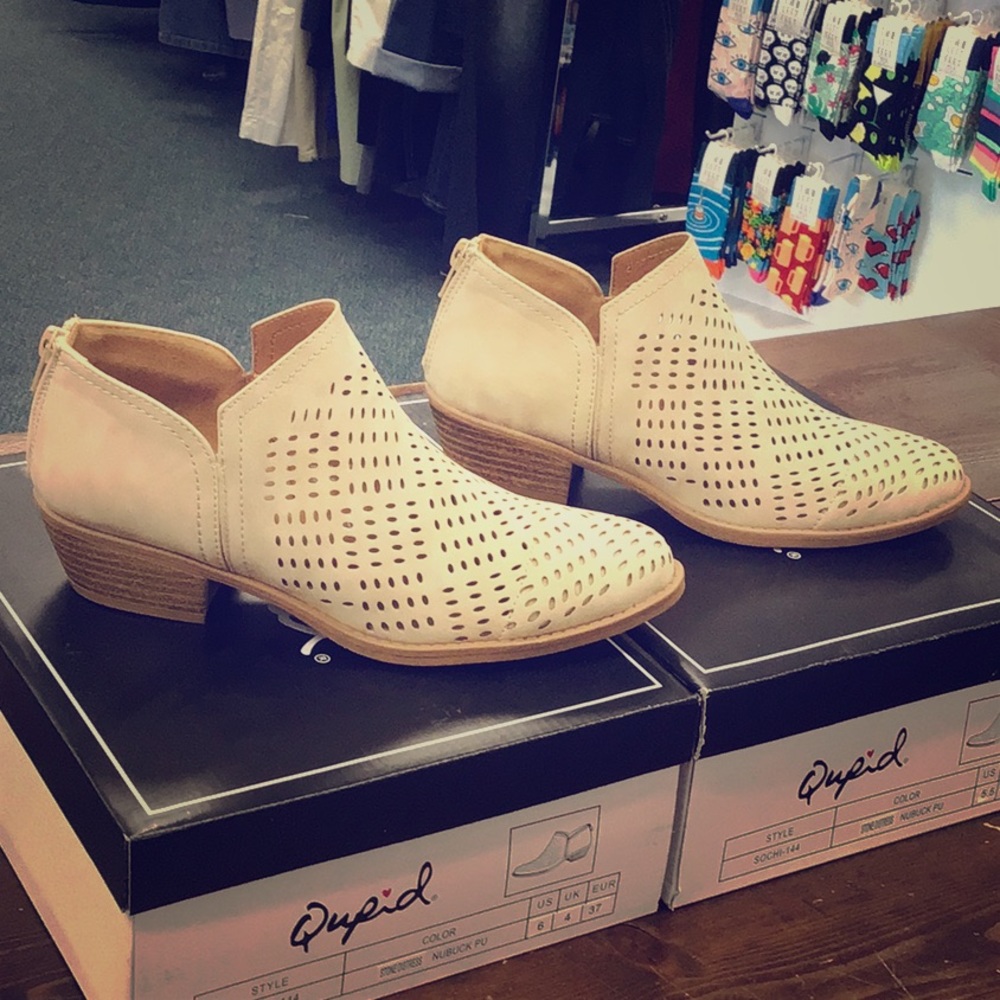 Nubuck Booties